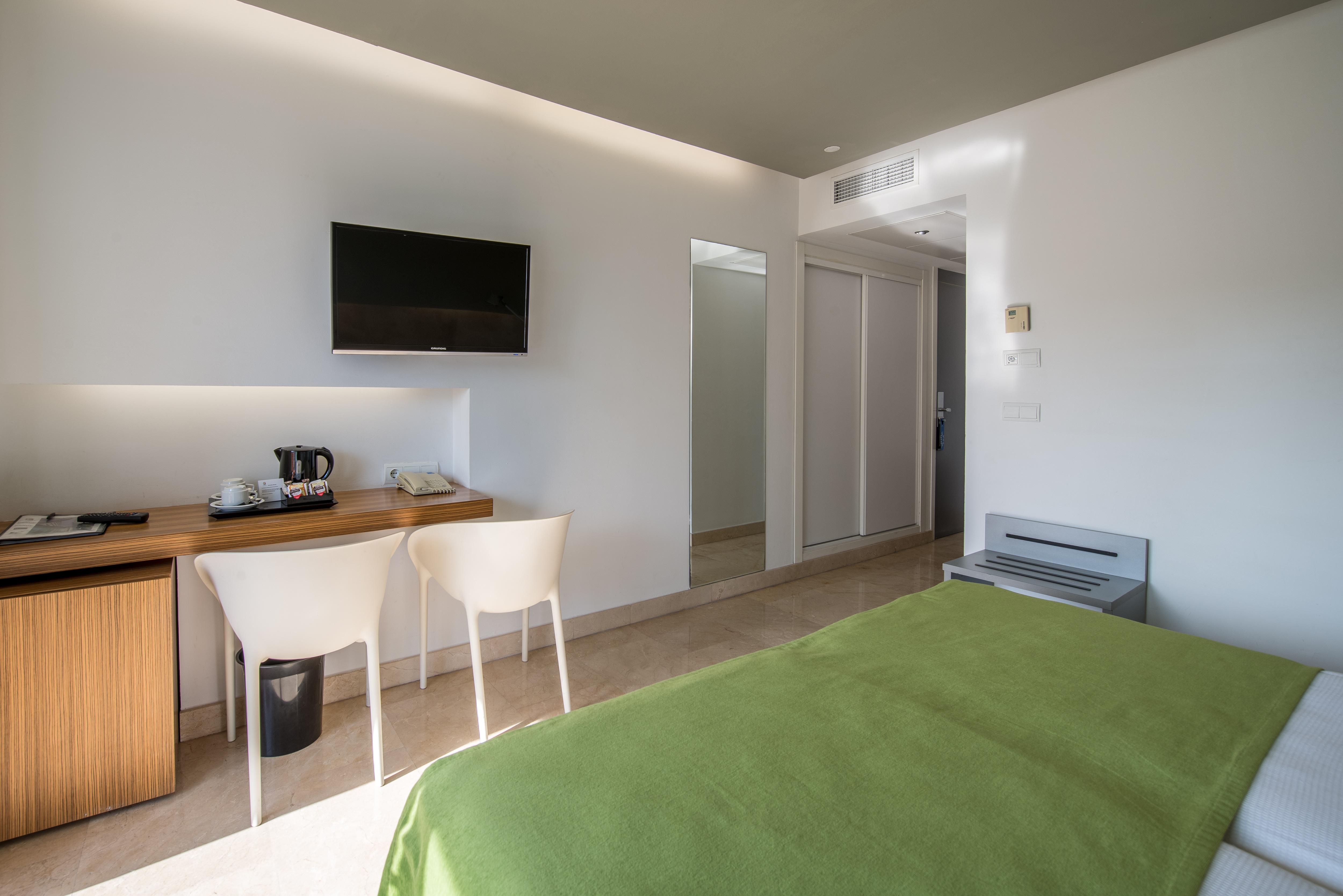 Aparthotel Climia Belroy 4 Sup 4*